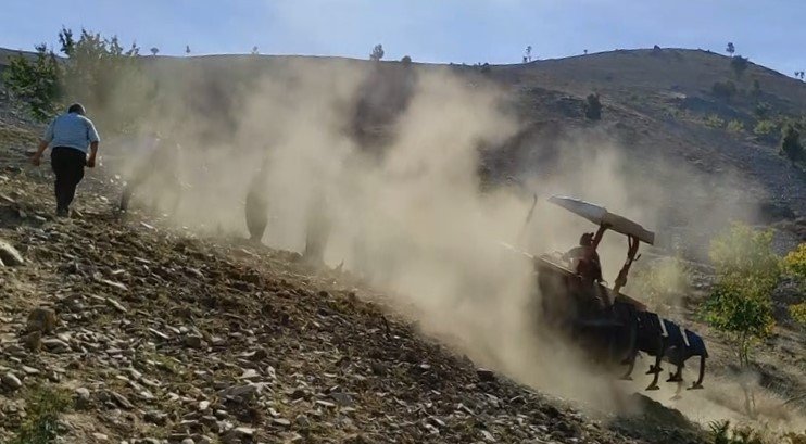 Kahramanmaraş'ta traktör kurtarma operasyonu