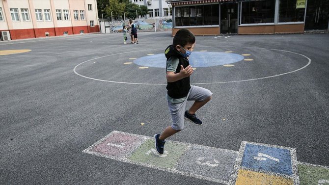 Okullarda telafi eğitim programı yarın başlıyor
