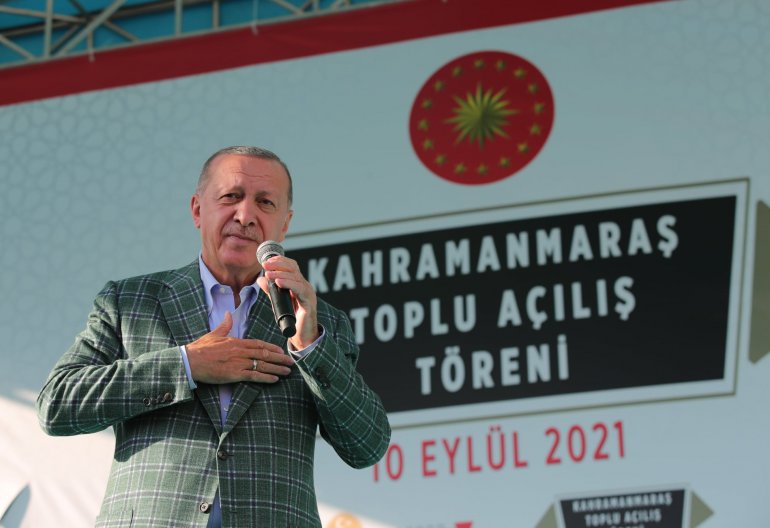 erdogan-kmaras.jpg