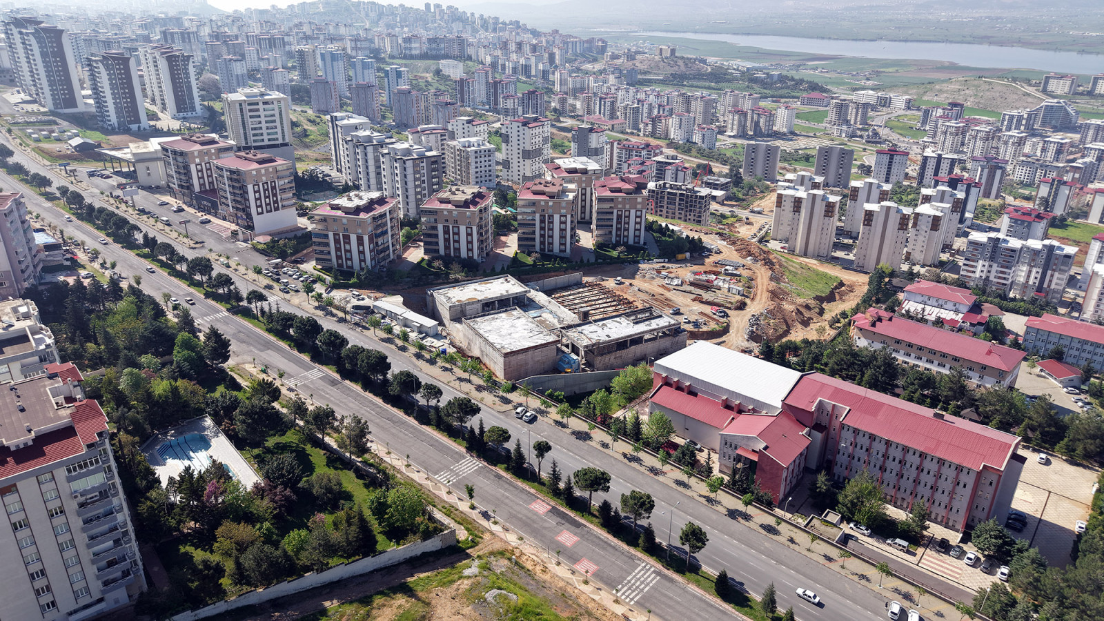 genclik-ve-spor-merkezi-4.jpg