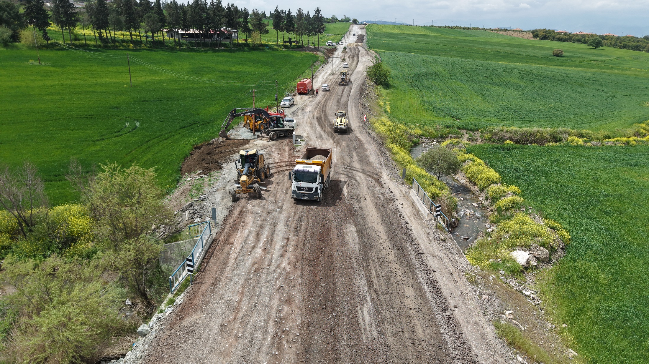 elmalar-cokyasar-grup-yolu-4.jpg