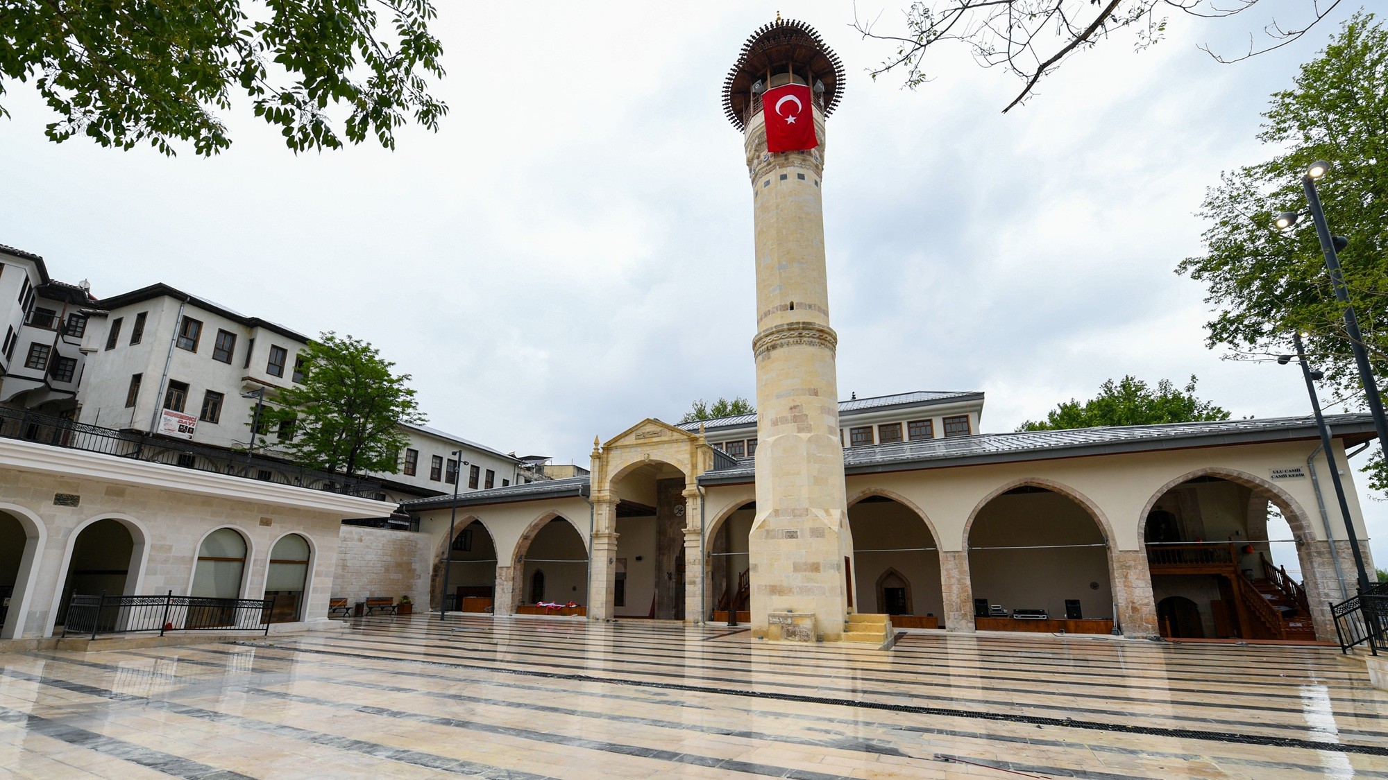 ulu-camii-3.jpg