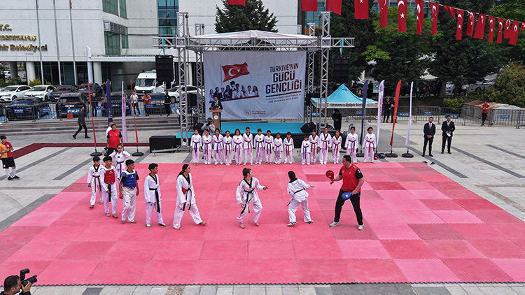 19-mayis-kutlamasi-1.jpg