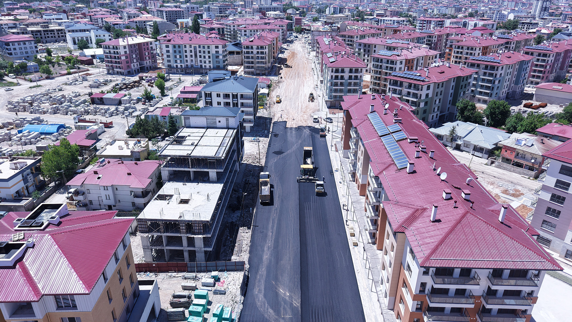 haci-esat-efendi-caddesi-4.jpg