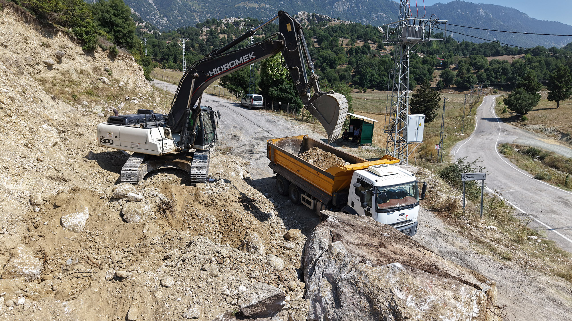yol-genisletme-calismasi-7.jpg