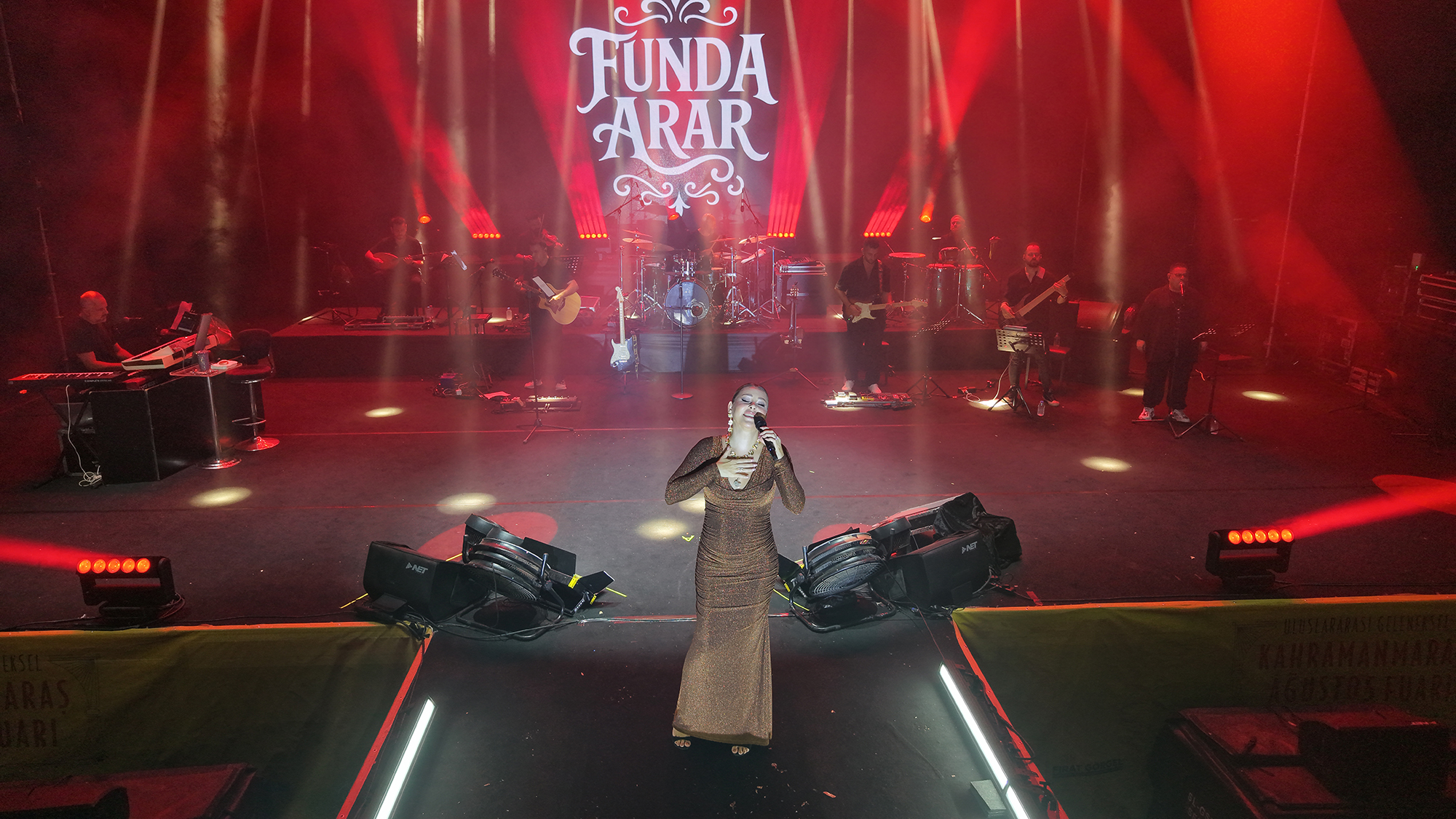 funda-arar-konseri2.jpg
