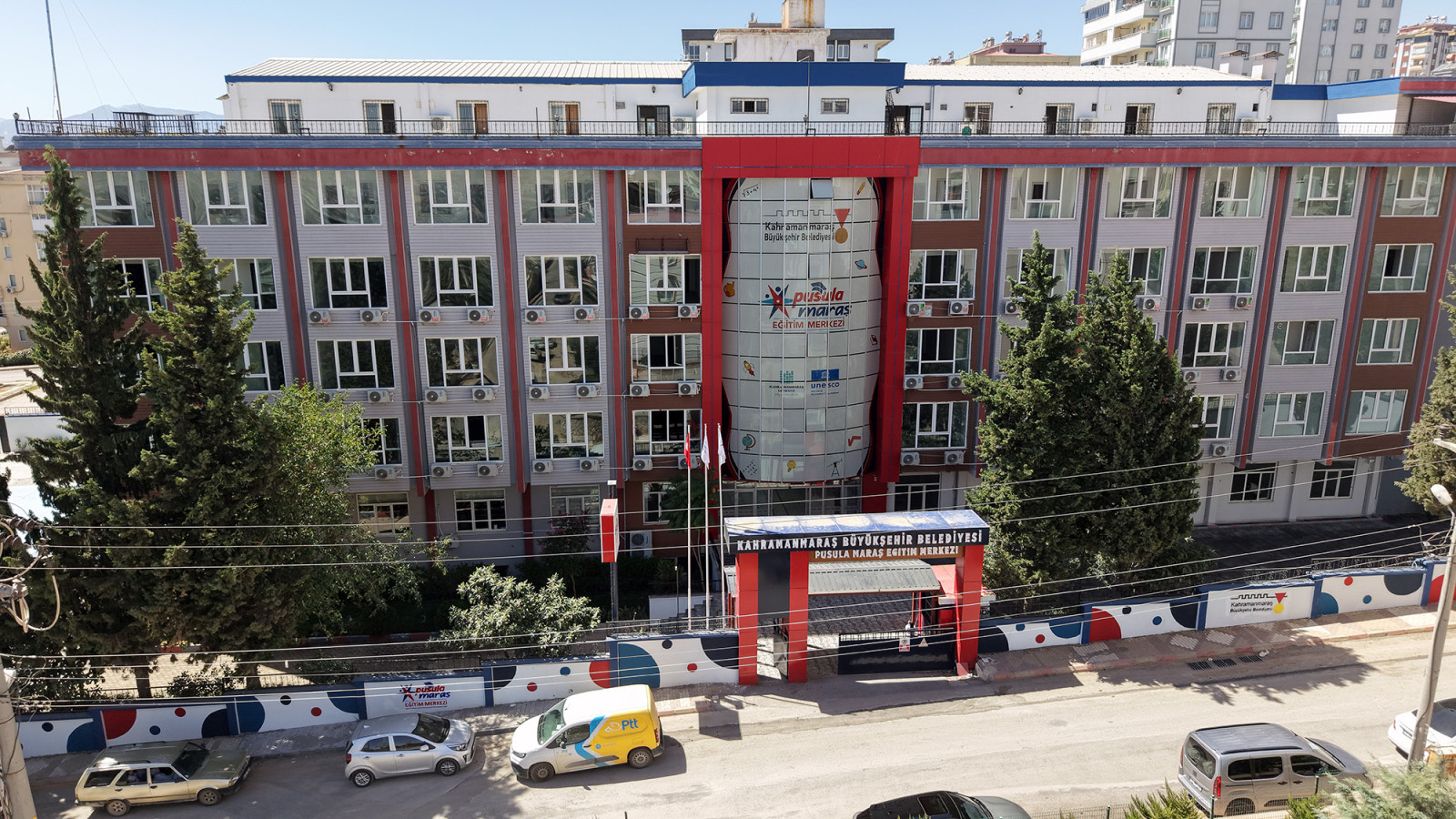 pusula-maras-egitim-merkezi1.jpg
