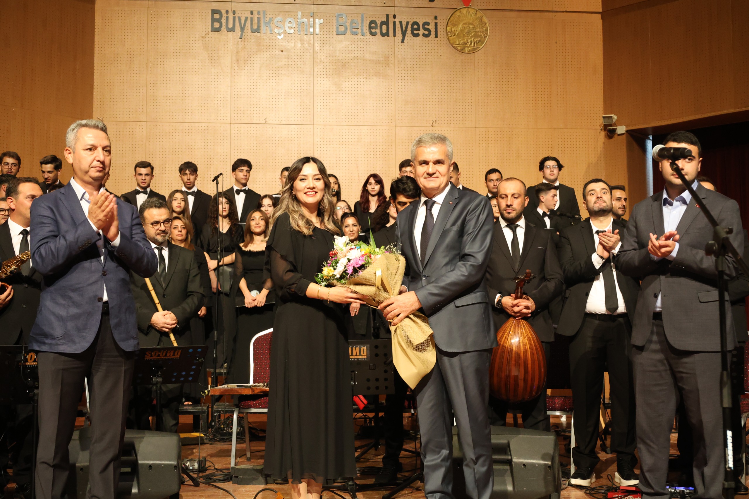 2db3d83c-d0dd-4442-9591-196b8ccc6355.jpg