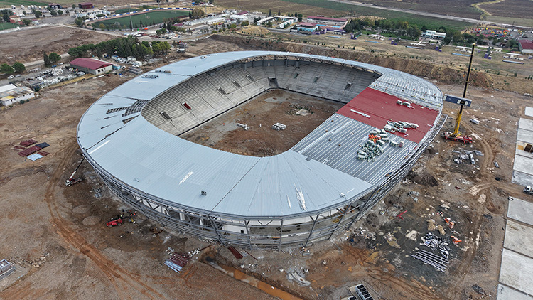 kahramanmaras-stadyumu15.jpg