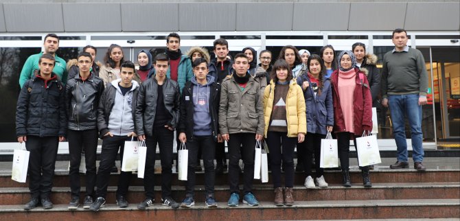 sanko-universitesi,-necip-fazil-kisakurek-anadolu-lisesi-ogrencilerini-konuk-etti-(2).jpg